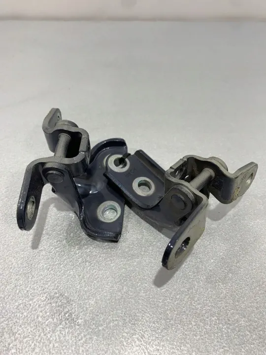 Bisagras puerta trasera Kia OEM FBZ18251 - Usado image 2