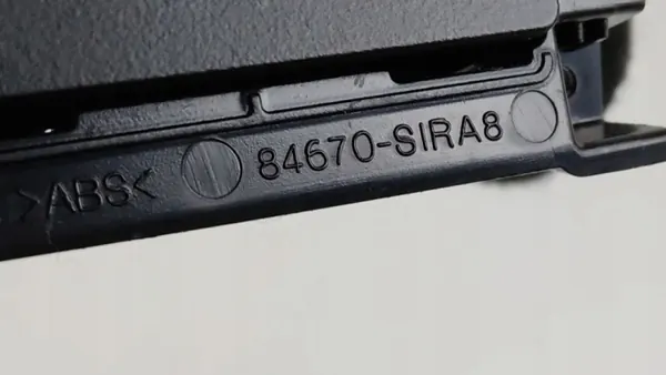 Hyundai Santa Fe USB-uttag OEM 84670SIRA8 image 6