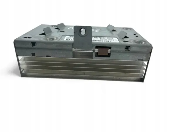 BMW F11 HIFI Förstärkare OEM 9241335 - Begagnad image 3