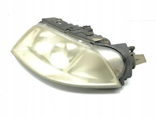 Volkswagen PASSAT B5.5 2004 Vasemmanpuoleinen Ajovalaisin image 2