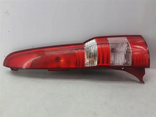 Luz trasera derecha Fiat Panda II 2003-2012 OEM 51705458 image 3