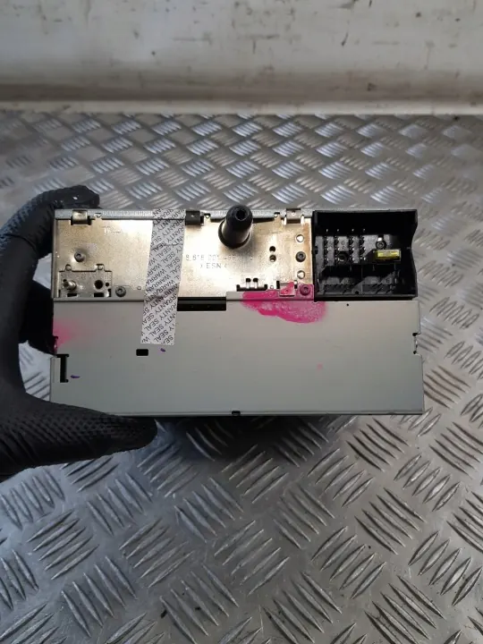 Radio CDC 40 Opel OE OEM 13121030 - Käytetty image 3