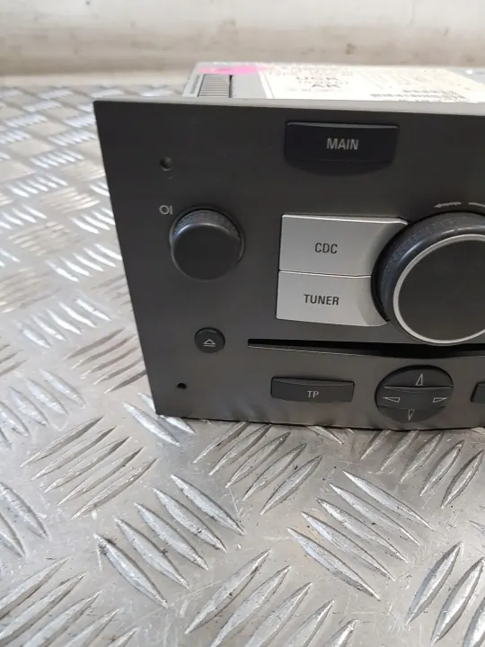 Radio CDC 40 Opel OE OEM 13121030 - Käytetty image 5