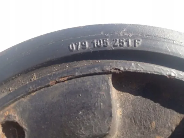Polia OEM 079105251F para Audi 4.2 V8 FSI image 4