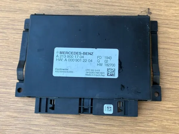 Mercedes V-Class W447 Mukavuusmoduuli OEM A2139001704 image 2