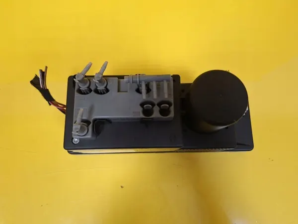 Centrale sluitpomp OEM DRC85902 voor Mercedes W210 image 3