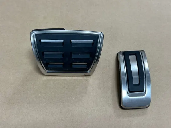 Audi Pedaalhoezen OEM 5Q1721647A - Gebruikt image 2