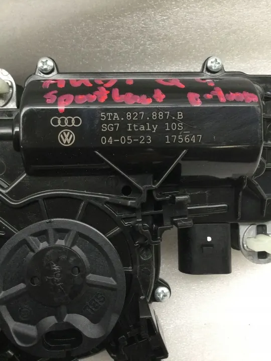 Audi OE 5TA827887B Tailgate Lock Actuator image 3