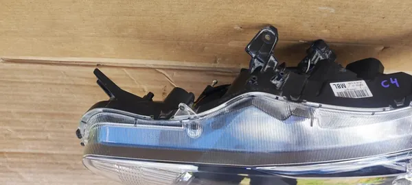 Faros delanteros izquierdo Mitsubishi Lancer X image 4