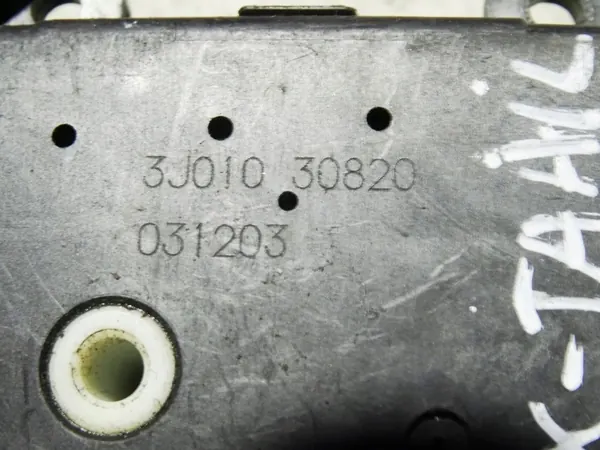 Nissan OE Klepmotor OEM 3J01030820 - Gebruikt image 3