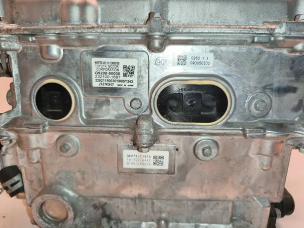 Inversor Lexus LS OEM G920050030 - Usado image 6