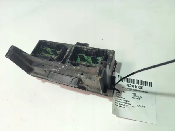 Sicherung Chrysler Aspen 2007 OEM 04692097AC image 5