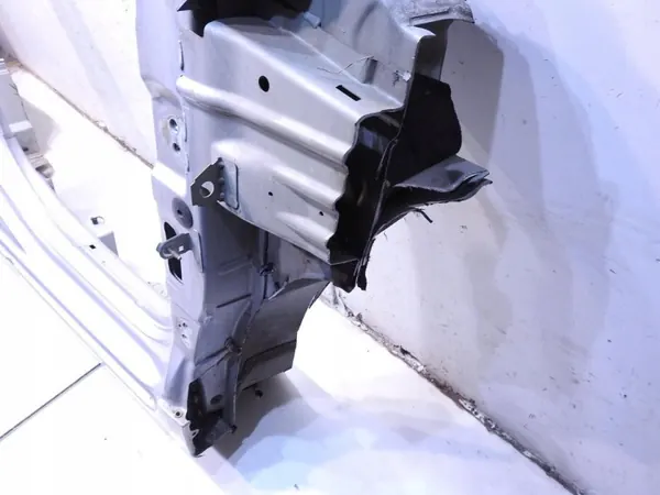 OEM 987654321 Oikea Etupituussuunta Peugeot 207:lle image 6