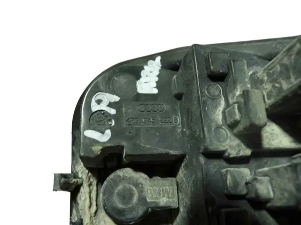 Audi A6 Avant achterlichtconnector OEM 4F9945222B image 3