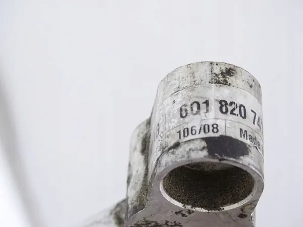 Skoda OE 6Q1820741AG Ilmastointijohdin image 4