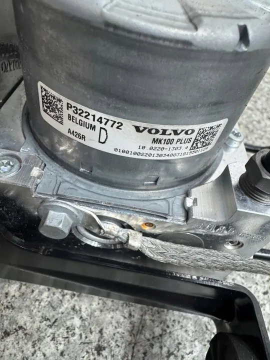 ABS-pumppu OEM 32214803 Volvo XC60 II 2017- image 3
