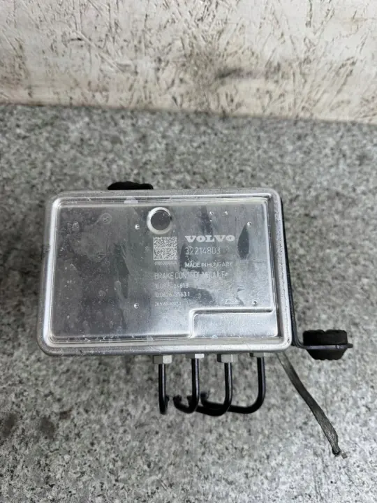 ABS-pumppu OEM 32214803 Volvo XC60 II 2017- image 9