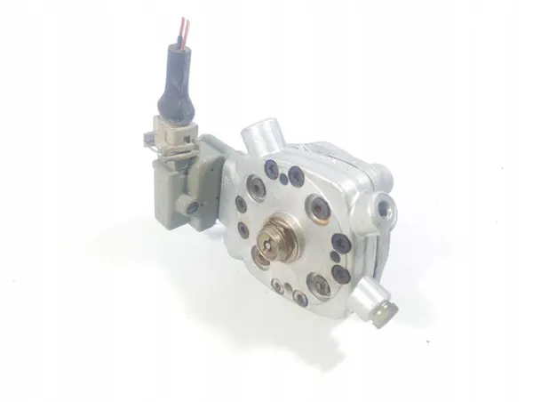 Distributeur de carburant OEM M1S238 MAR 00019660 Audi 80 image 3