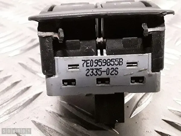 Brytare VW Transporter T5 2005 7e0959855b image 5