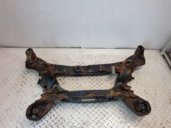 Mercedes C W203 Heck-Schlitten OEM 2033507600 - Gebraucht image 2