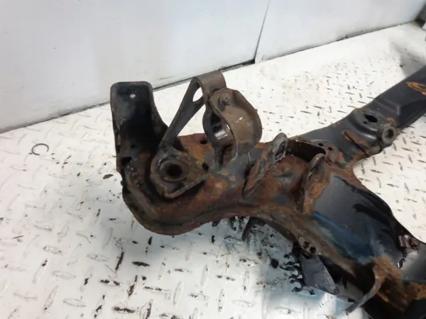 Mercedes C W203 Heck-Schlitten OEM 2033507600 - Gebraucht image 6