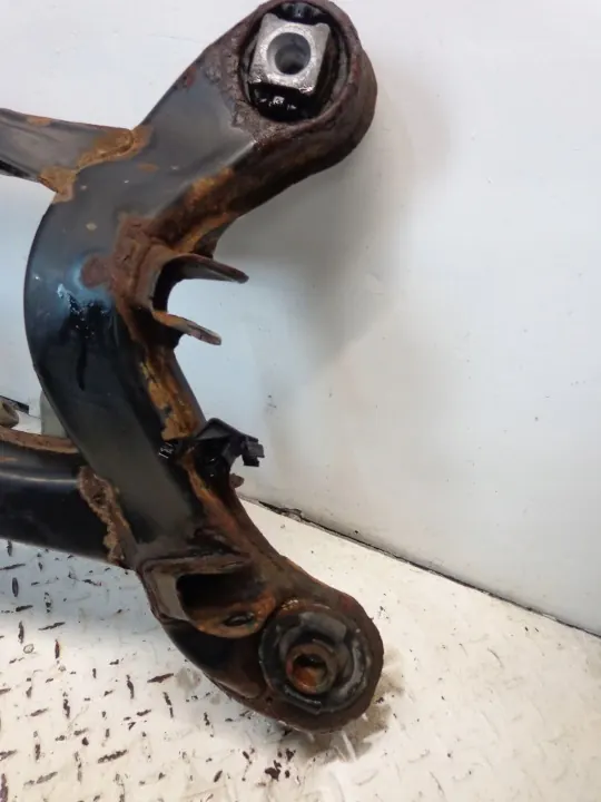 Mercedes C W203 Heck-Schlitten OEM 2033507600 - Gebraucht image 8