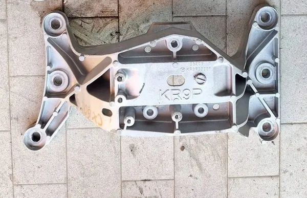 Versnellingsbaksteun Mazda CX60 PHEV OEM KR9P39381 image 2