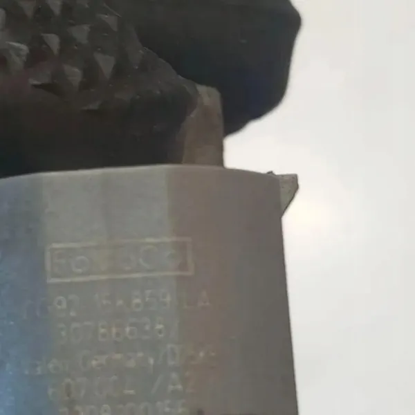 Accelerometer VOLVO V70 II 2.0L diesel 2008 image 5