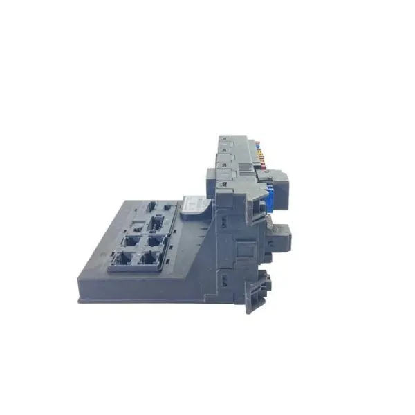 Mercedes-Benz Mukavuusmoduuli OEM 2115453901 image 3