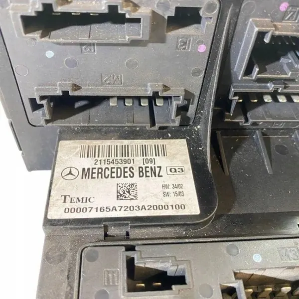 Mercedes-Benz Mukavuusmoduuli OEM 2115453901 image 6