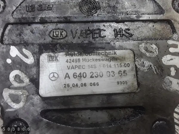 2006 Mercedes B W245 Vacuum Brake Pump a6402300365 image 2