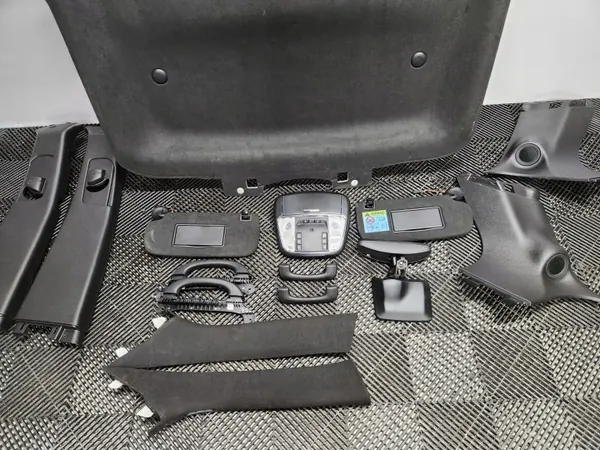 Jeep Grand Cherokee WK2 SRT Lift Techo Alcantara image 3