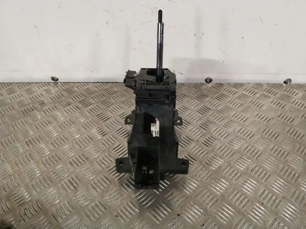 Levier de vitesse Toyota Yaris Cross 2024 OEM 75G591 image 3
