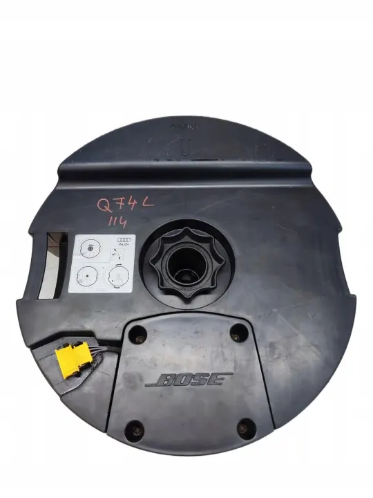 Audi Q7 Bose Subwoofer OEM 4L0035382A - Käytetty image 2