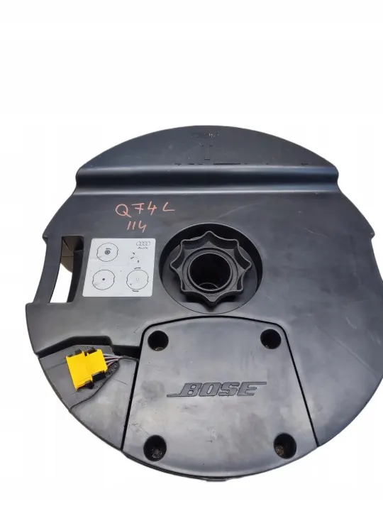 Audi Q7 Bose Subwoofer OEM 4L0035382A - Käytetty image 3