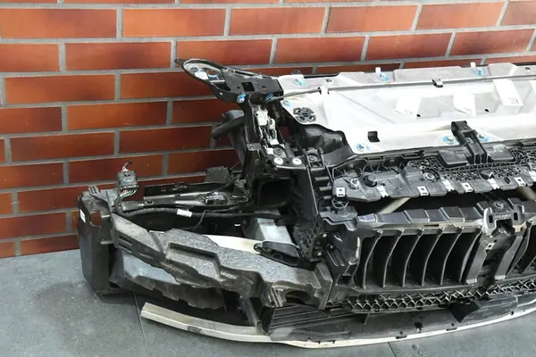 Etutuki jäähdyttimillä BMW 4 G22 G23 M440iX image 5