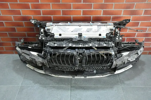 Etutuki jäähdyttimillä BMW 4 G22 G23 M440iX image 7