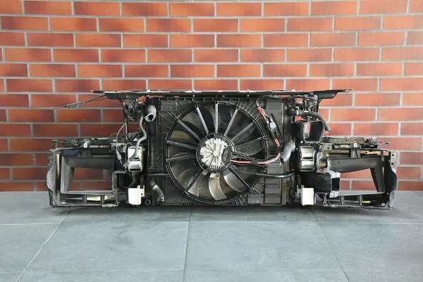 Etutuki jäähdyttimillä BMW 4 G22 G23 M440iX image 8