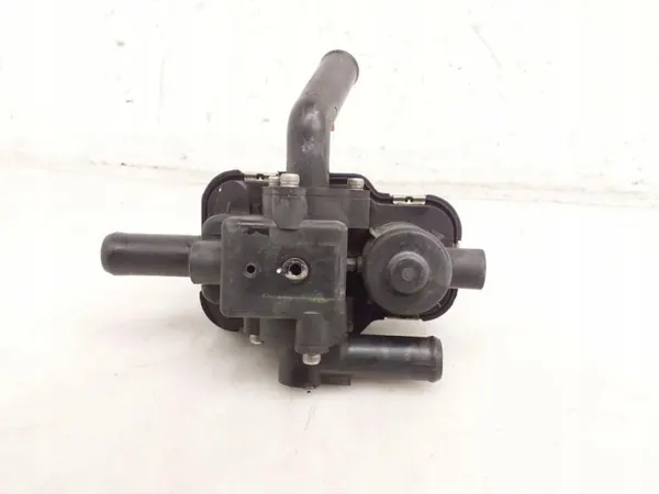 Vesipumppu OEM 25660J2500 Kia Soul III:lle 2021 image 3