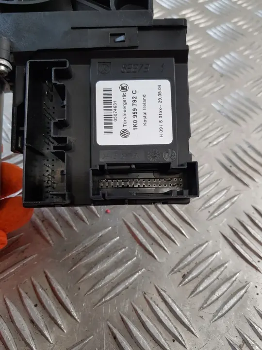 Regulador de janela OEM 1T0959702 Dianteiro direito VW Touran image 5