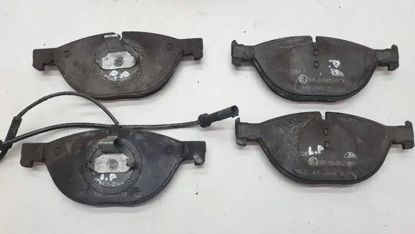 Jeu disques et plaquettes avant OEM AUST131638 BMW F01 image 4
