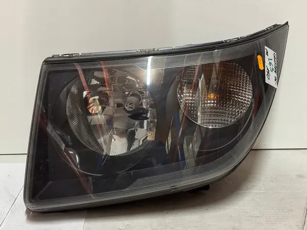 Etusäilytys oikea VW Crafter 2006-2011 image 2