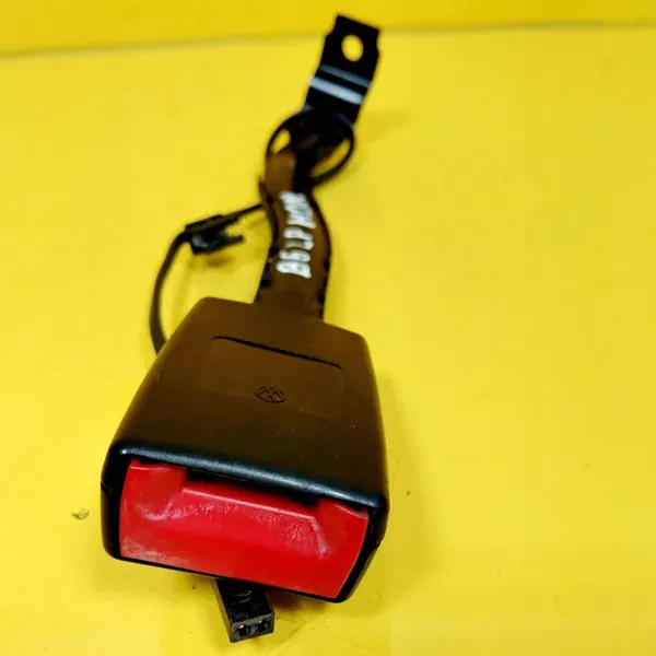 Hebilla de cinturón de seguridad delantera izquierda Volkswagen Passat B6 image 2