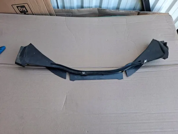 OEM 4G0806391B Querträgerhalterungsadapter image 2
