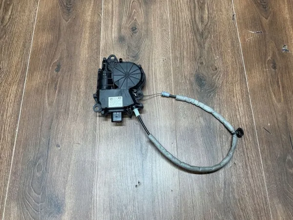 OEM CPLA-404C10-BB Heckklappenverriegelung rechts image 2