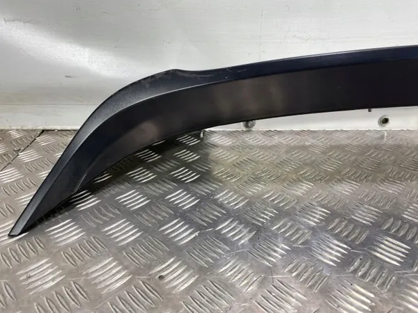 OEM 96031AL000 Subaru Outback bakluckespoiler image 9