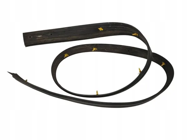 Moldurón de pilar OEM NOB17744 para Toyota Highlander XU50 image 2