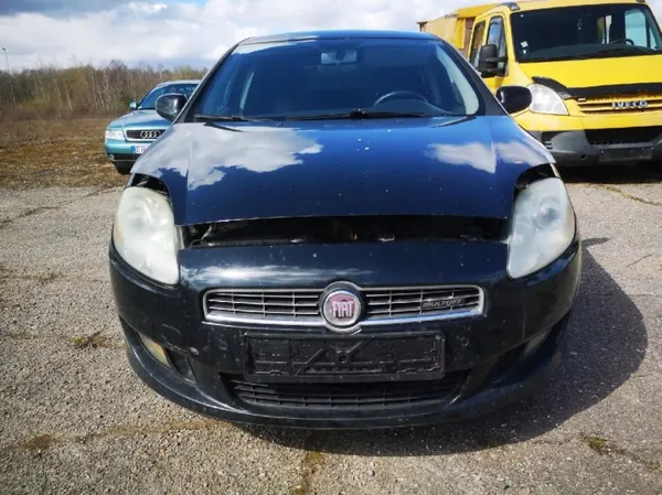 Fiat Bravo Pakoputken keräin OEM 55217375 1.6L 2008 image 6