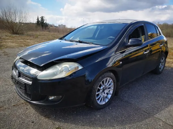 Fiat Bravo Pakoputken keräin OEM 55217375 1.6L 2008 image 7