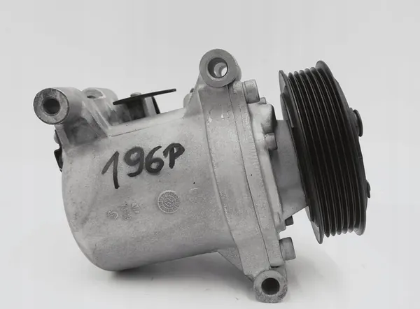 Compresseur de Climatisation Citroen C3 Peugeot 301 Usagé image 4